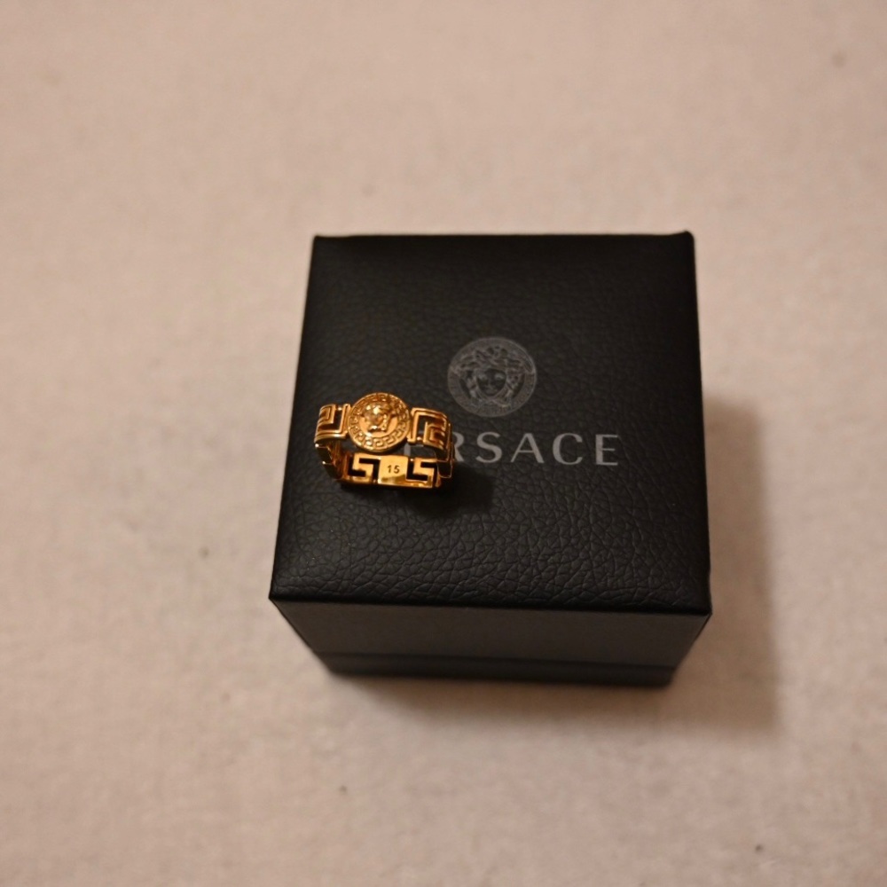 Versace Ring
